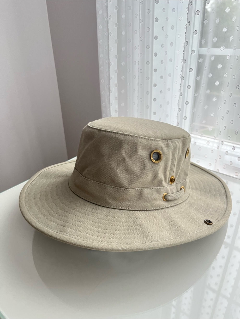 Tilley T3 Classic Khaki Wide-Brim Adventure Hat - Unisex